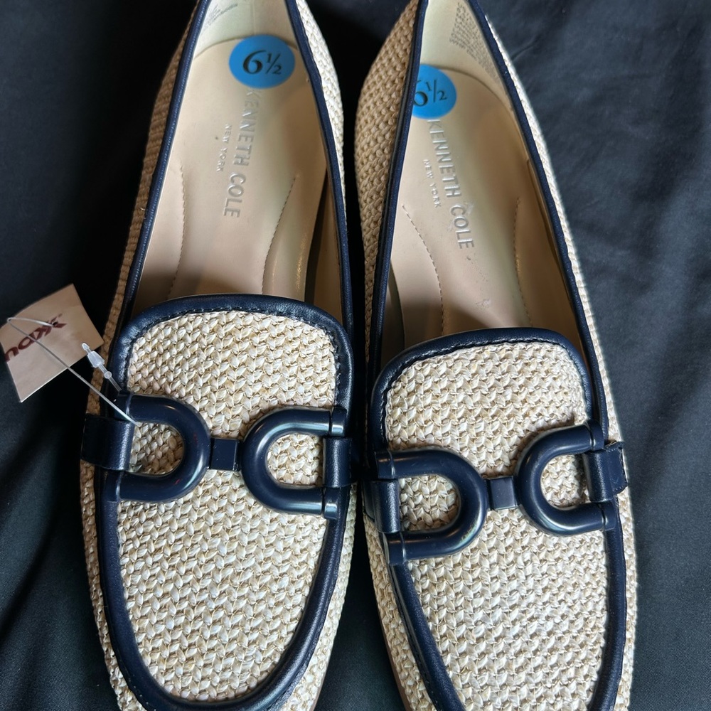 Kenneth Cole Tan Slip-On Loafers with Textured Soles